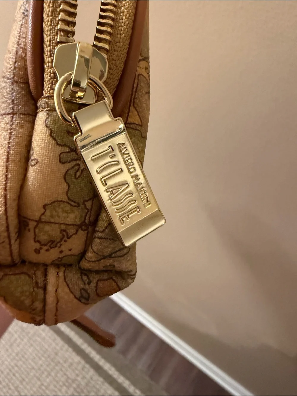 Alviero Martini NWOT Map-Print Wristlet with Dustbag